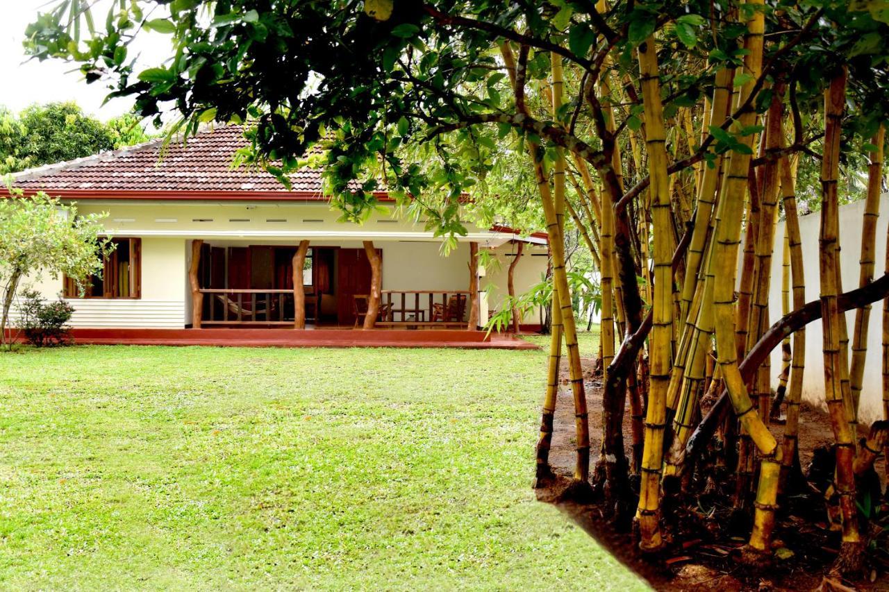 Villa Polhena Matara Eksteriør billede